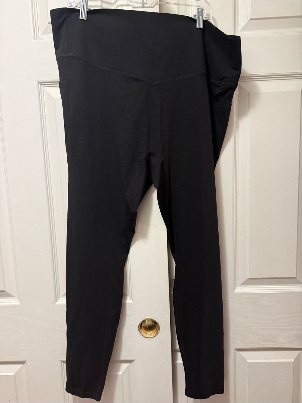HALARA Black High-Rise Leggings with Wide Support Waistband